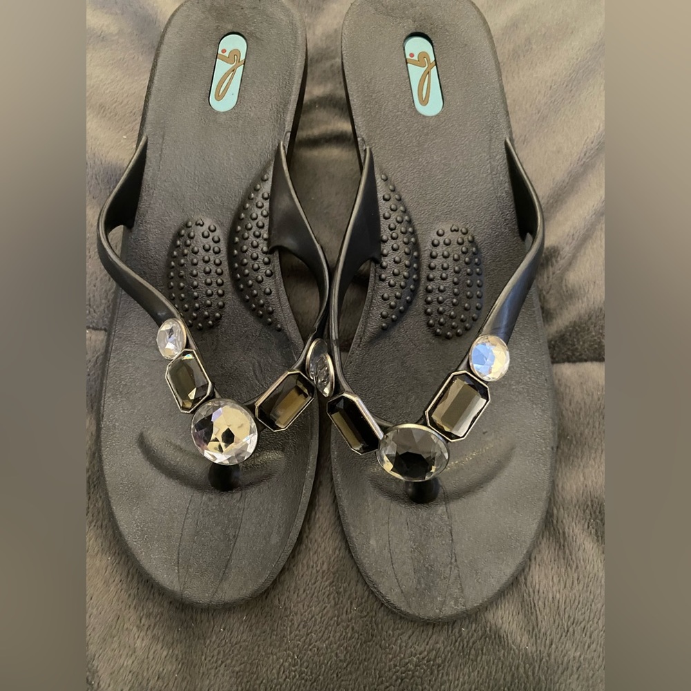 Flip flops with wedge heel great quality size M/L 8-9 worn once
